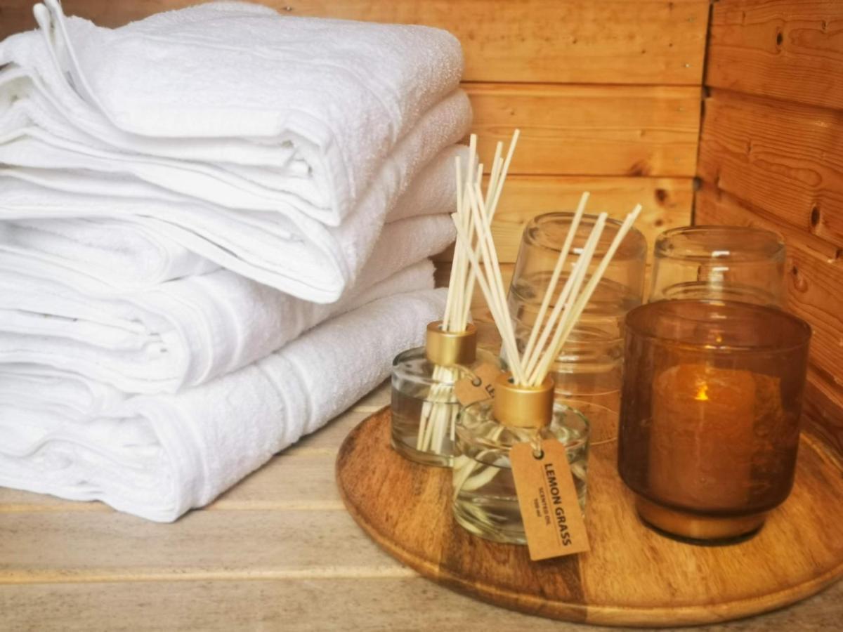 Surfviken Glamping And B&B Stenungsund Eksteriør bilde
